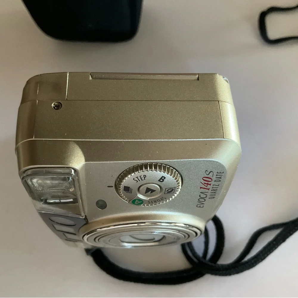 Samsung Evoca 140S Quartz Date 2000 Millenium Camera